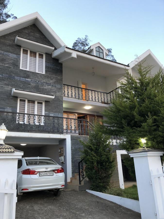 Aanvis Inn 우티 외부 사진