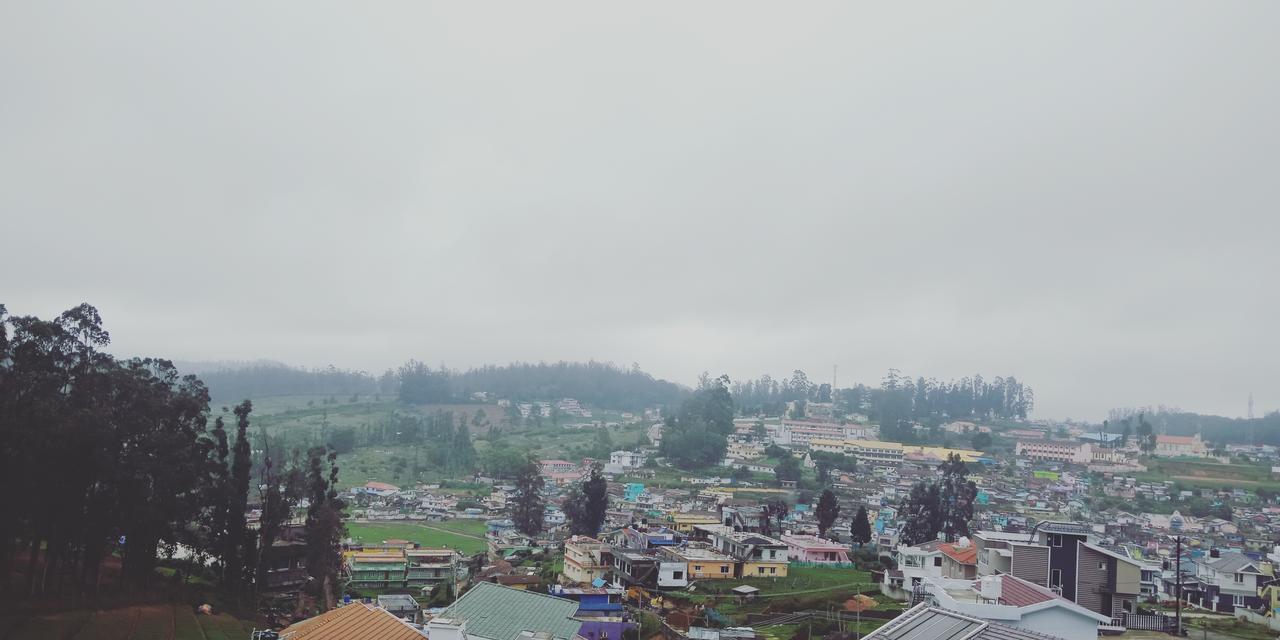 Aanvis Inn 우티 외부 사진